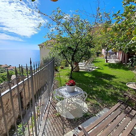 Florinda Lemon'S Suite Cervo Dış mekan fotoğraf