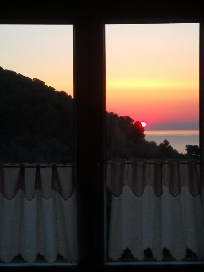 Florinda Lemon'S Suite Cervo Dış mekan fotoğraf