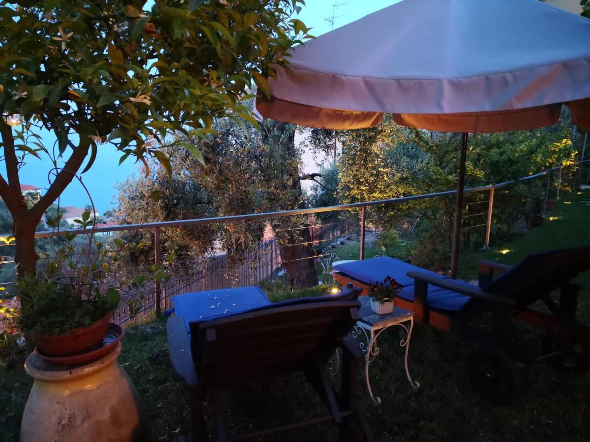 Florinda Lemon'S Suite Cervo Dış mekan fotoğraf