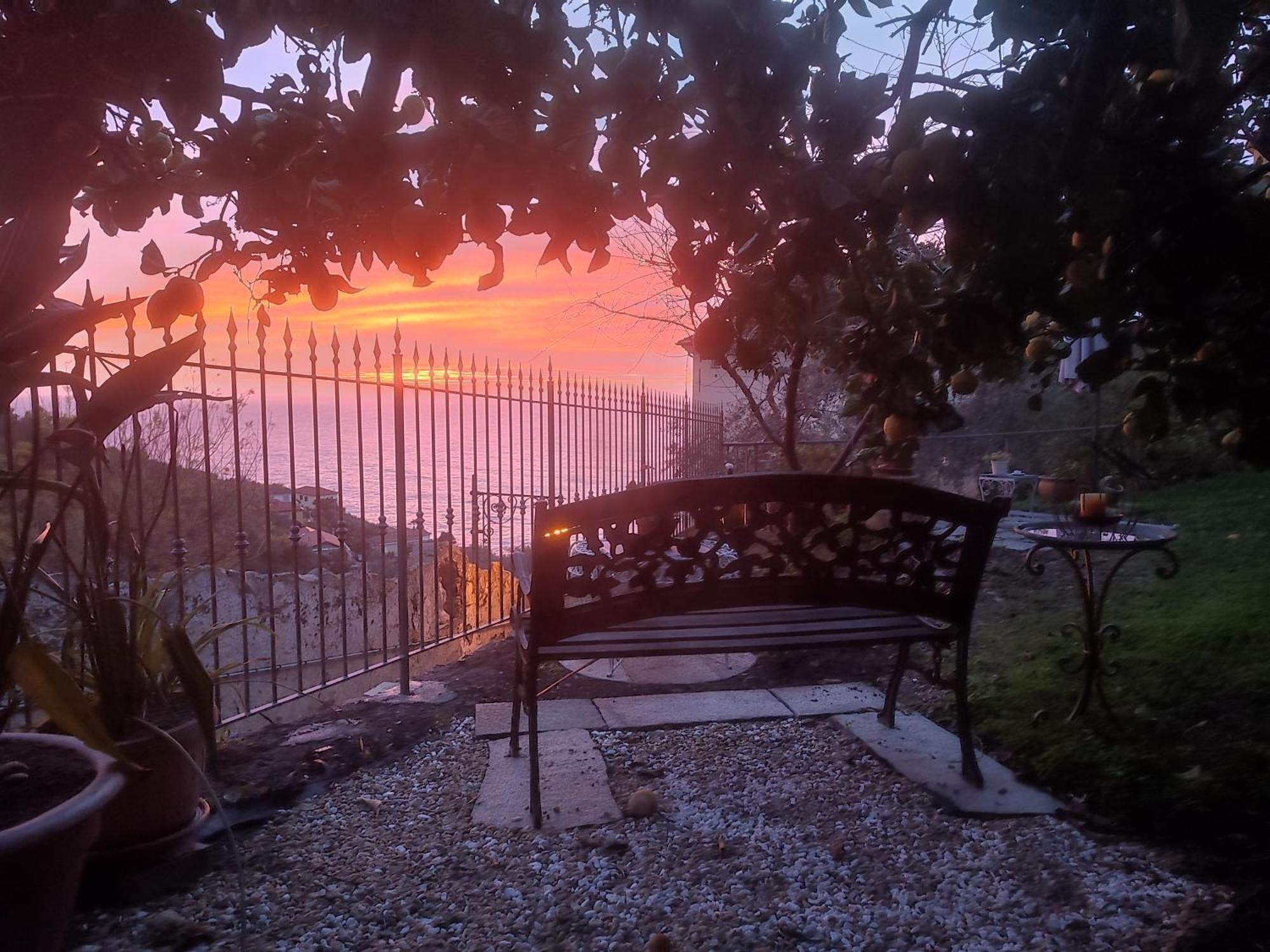 Florinda Lemon'S Suite Cervo Dış mekan fotoğraf