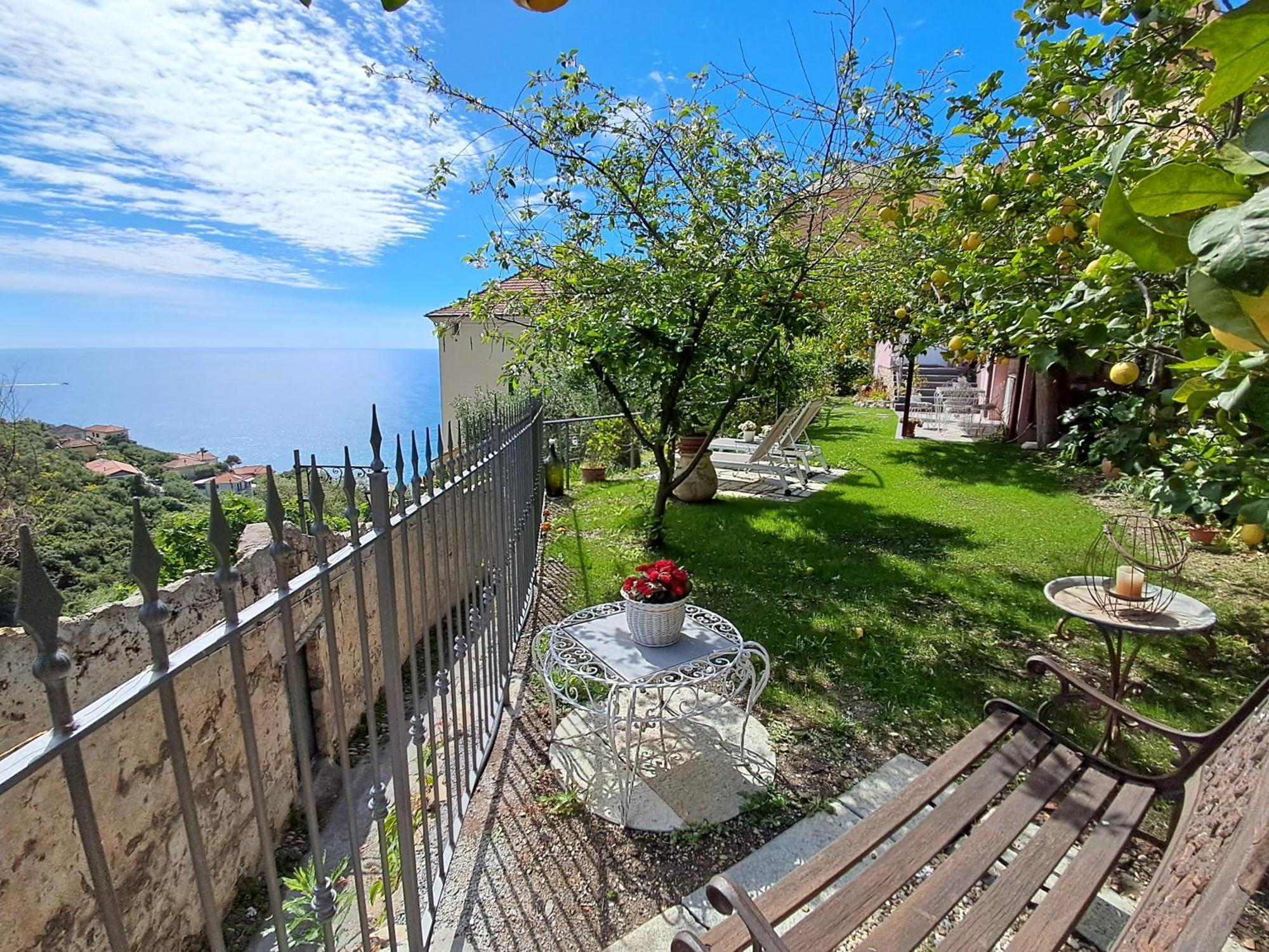 Florinda Lemon'S Suite Cervo Dış mekan fotoğraf