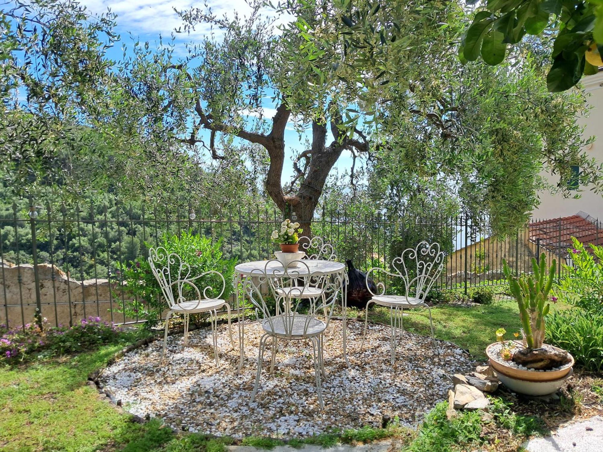 Florinda Lemon'S Suite Cervo Dış mekan fotoğraf